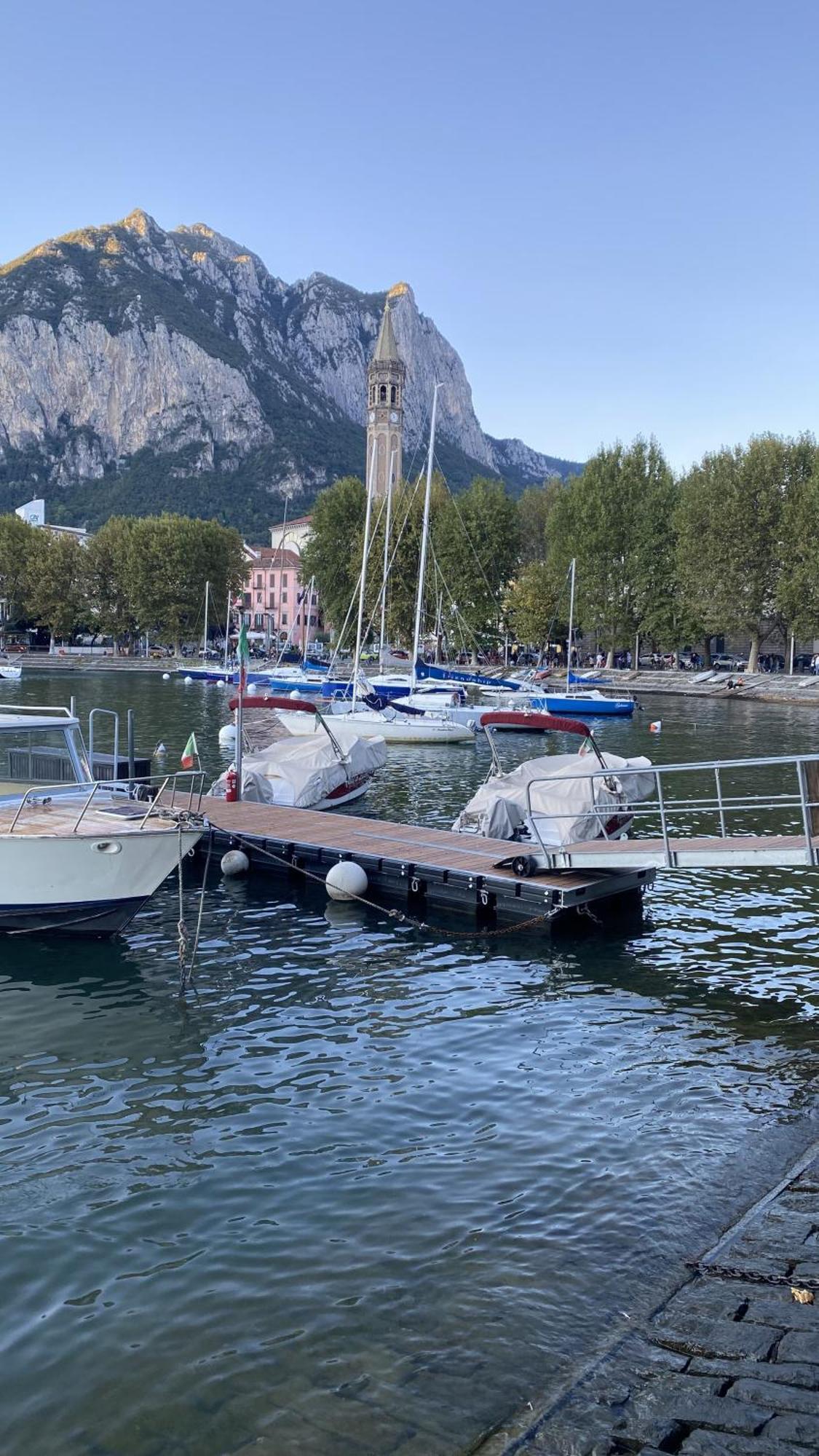 Lake Front Apartments, Lecco Exteriör bild