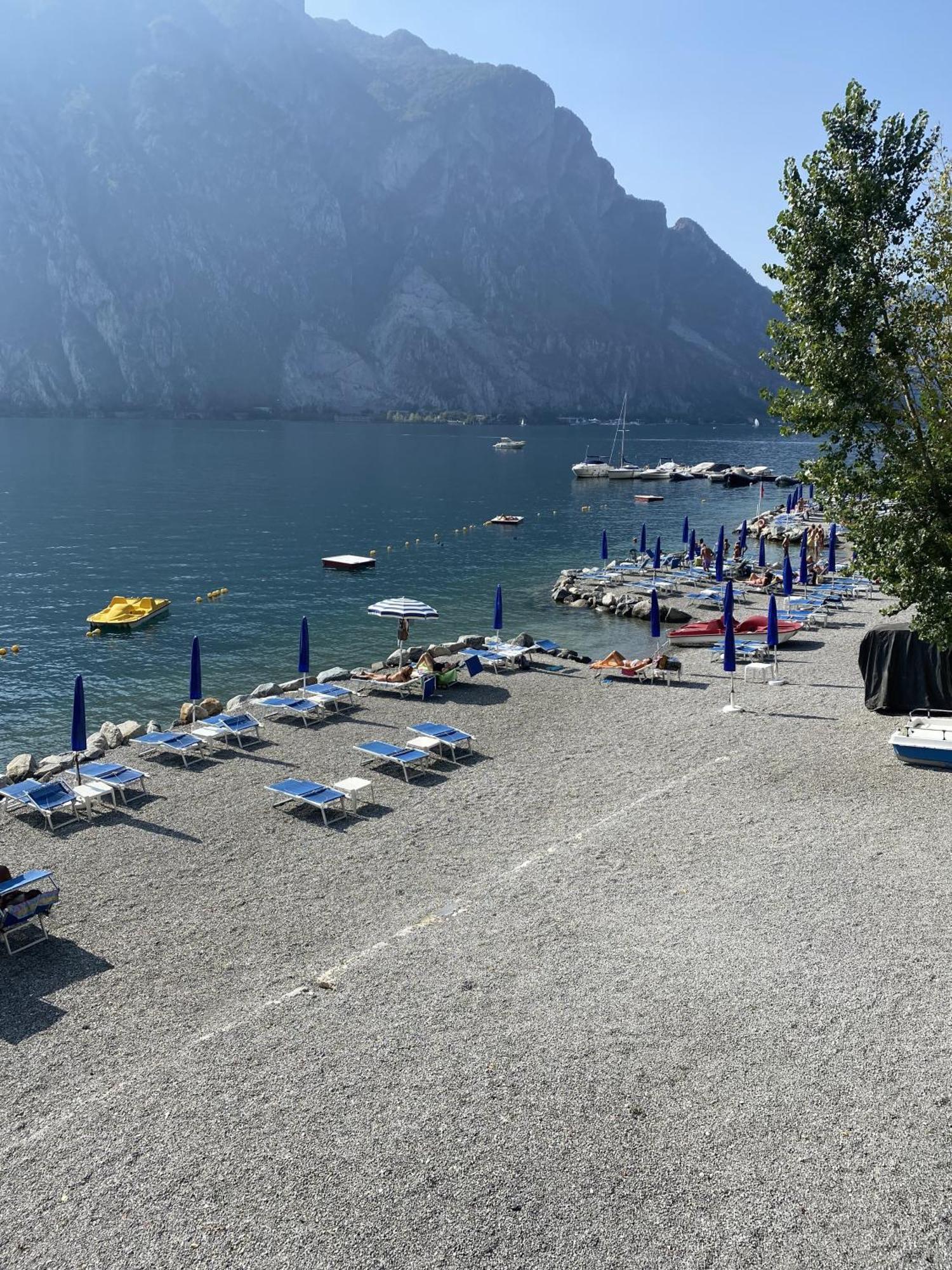 Lake Front Apartments, Lecco Exteriör bild